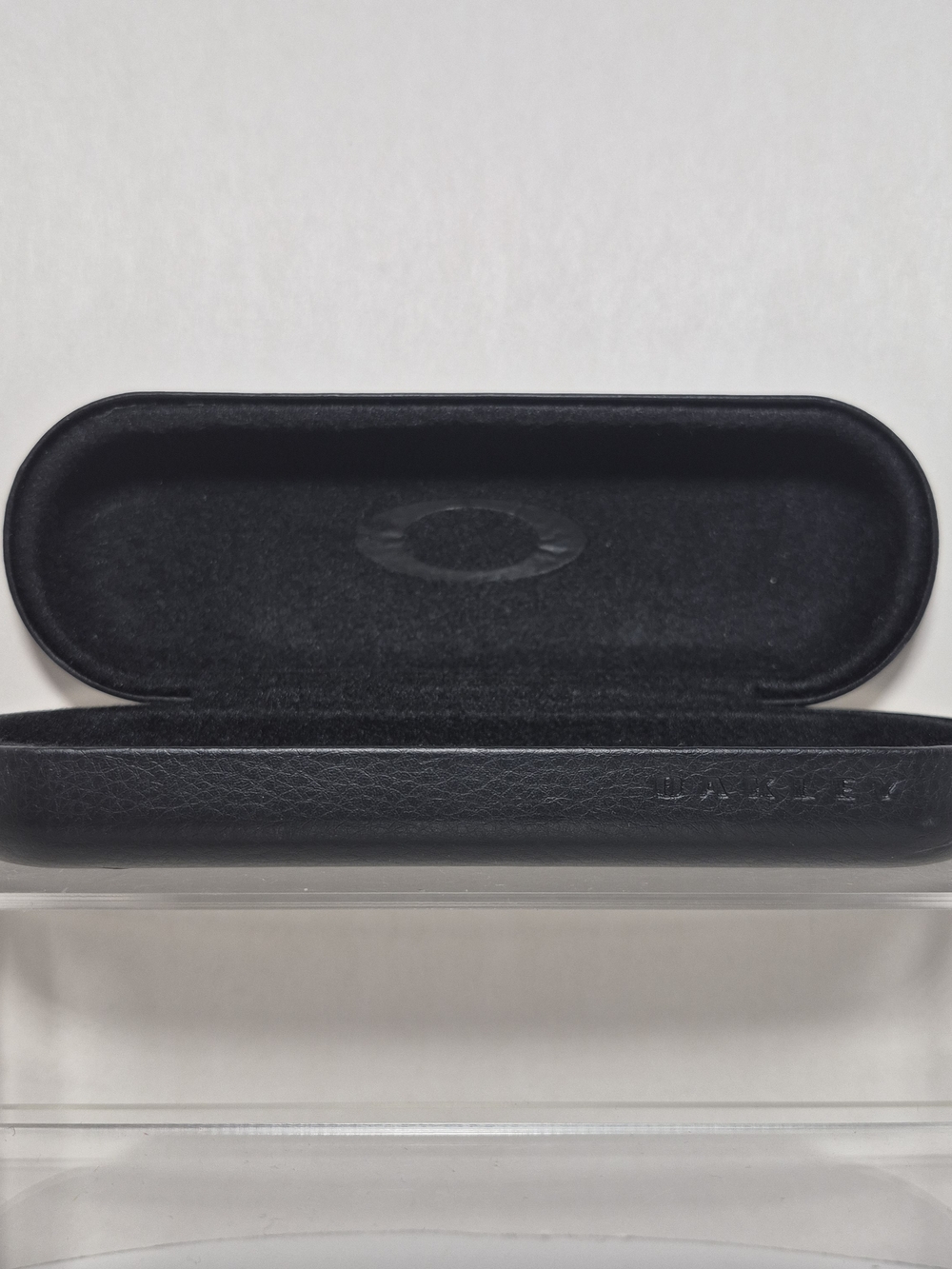 Oakley Sunglasses Eyeglasses Hard Clamshell Black Case